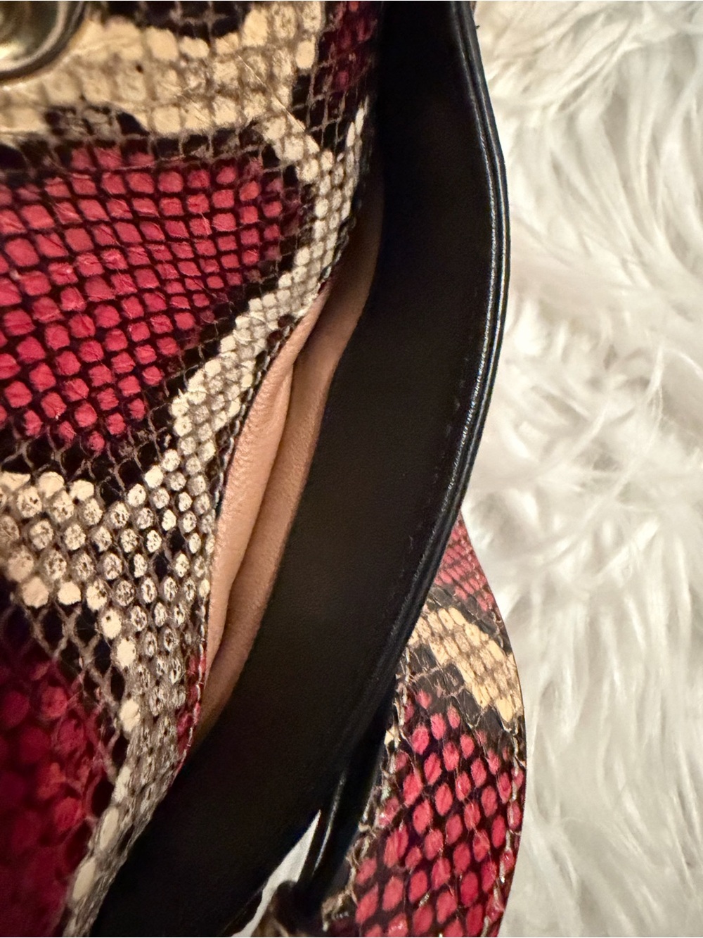 GUCCI Snakeskin Large Arli Top Handle and Shoulder Bag Limited Edition - Picture 13 of 16